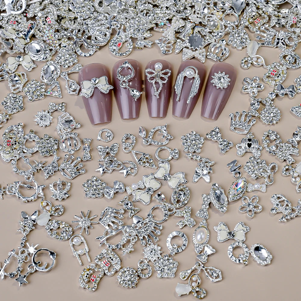 50Pcs Random Mix luxury nail charm
