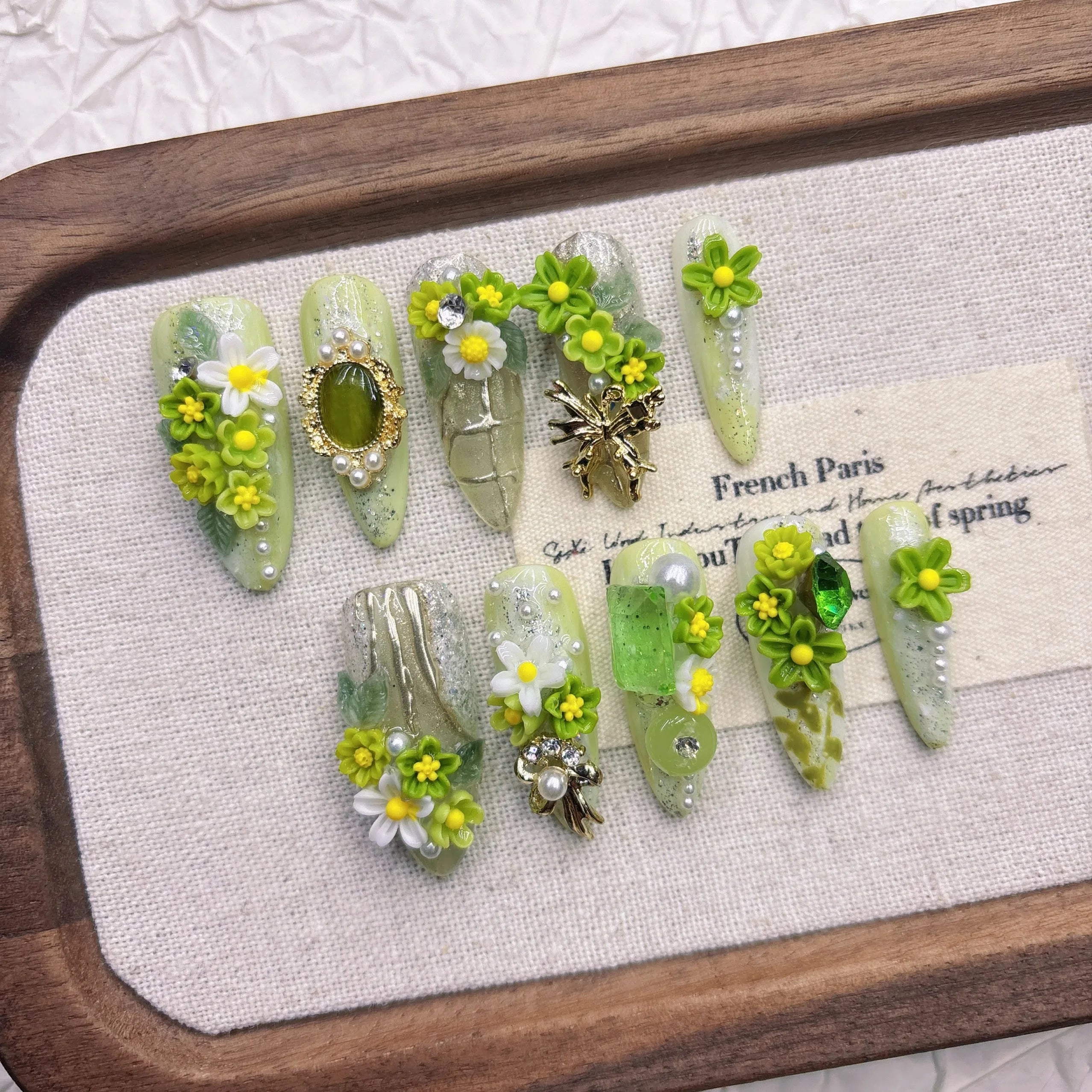 Press-On Nails - Spring Floral Design