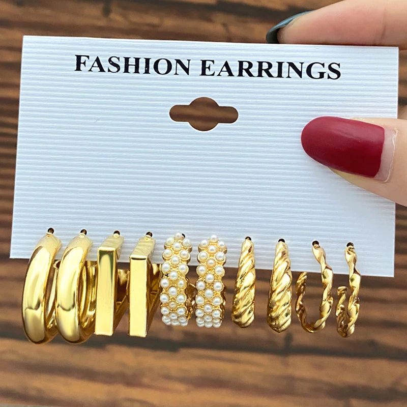17KM Vintage Earrings Set
