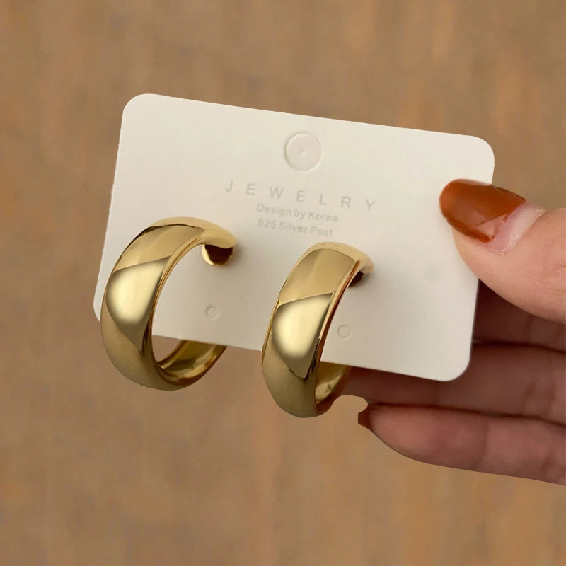 17KM Vintage Earrings Set