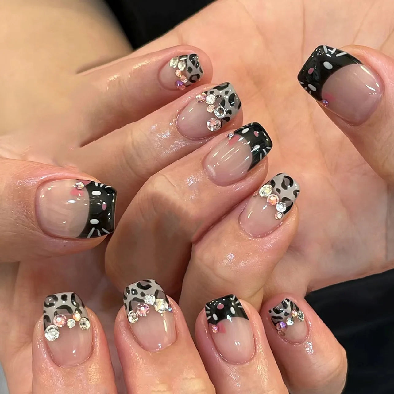 24pcs Press on Nails Short