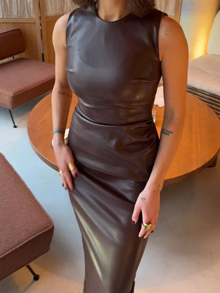 Sleeveless Pleated Casual Dress