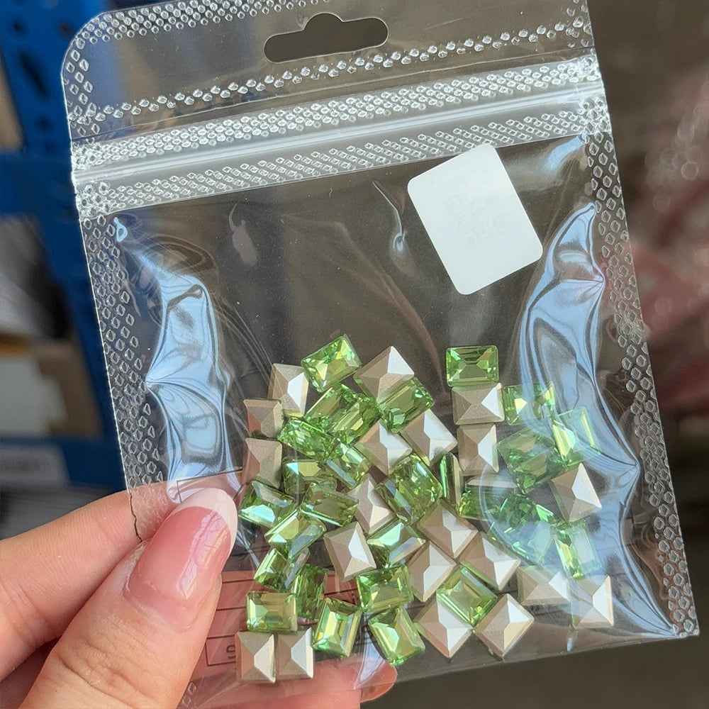 50pcs Dazzling Zircon Nail Art Rhinestone Mini 1-4mm Mixed-shape