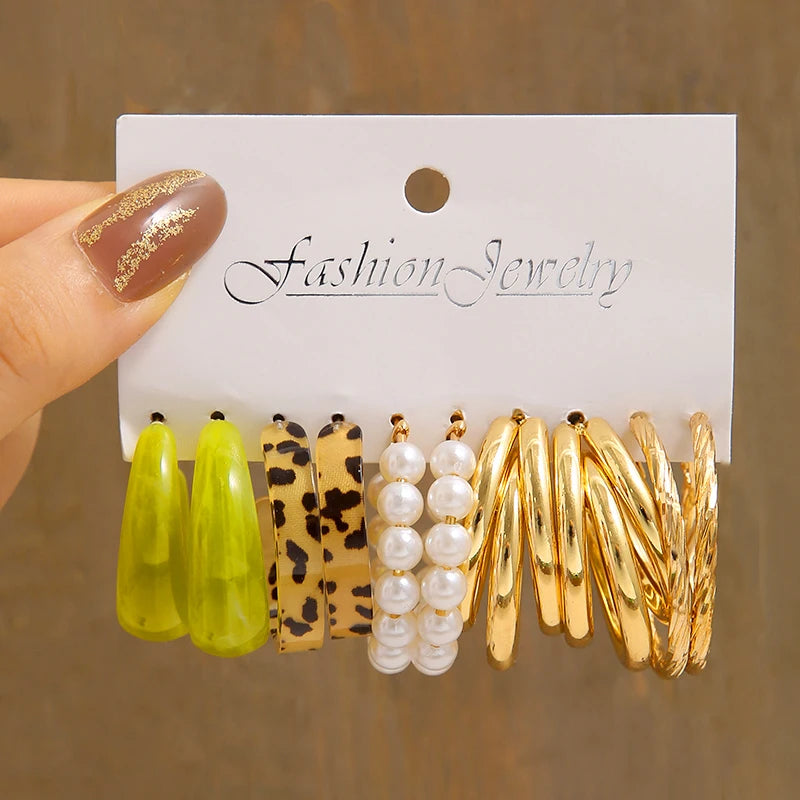 17KM Vintage Earrings Set