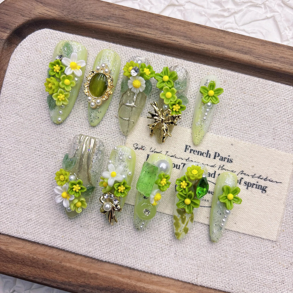 Press-On Nails - Spring Floral Design